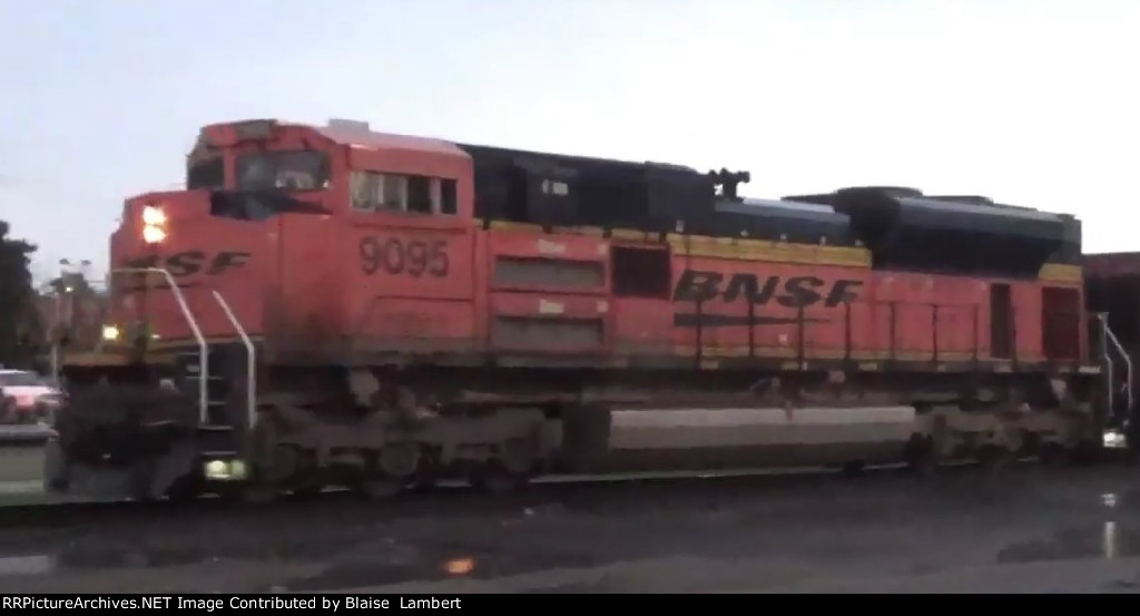 BNSF coal train DPU